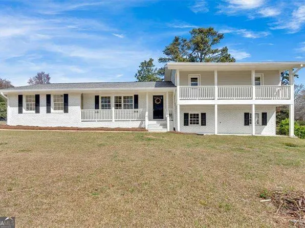 3679 Mill Glen Dr, Douglasville, GA 30135