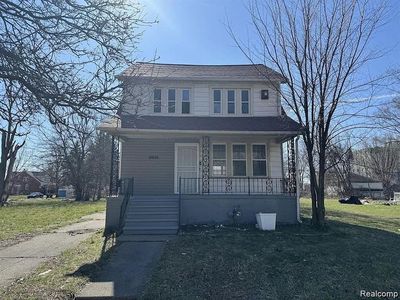 12632 E Canfield St, Detroit, MI, 48215