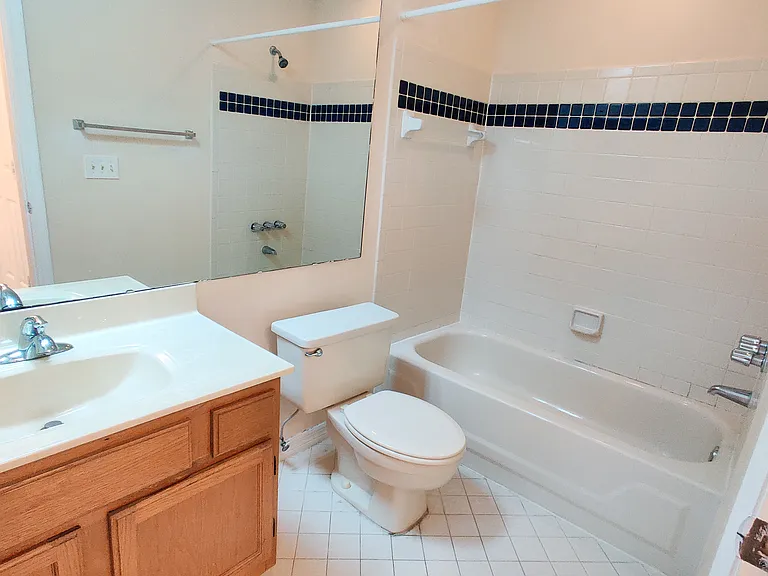 8105 Olympia Ct — Photo 15