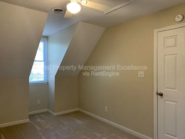 4437 Whisperwood Dr — Photo 21