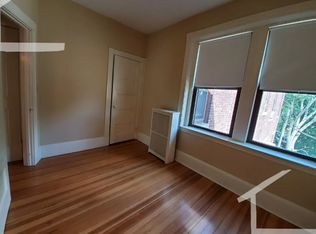107 Saint Paul St #2, Brookline, MA 02446