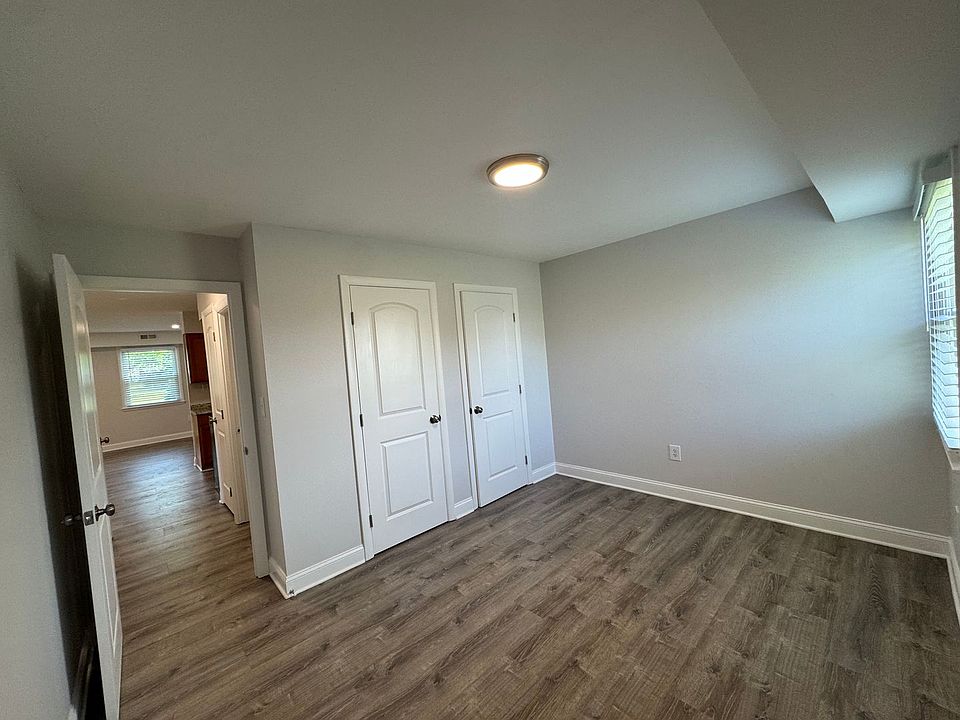 2nd image of 3821 & 3825 Shiloh Ave #12