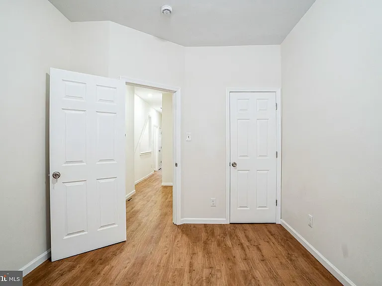 435 N 32nd St #1 — Photo 5