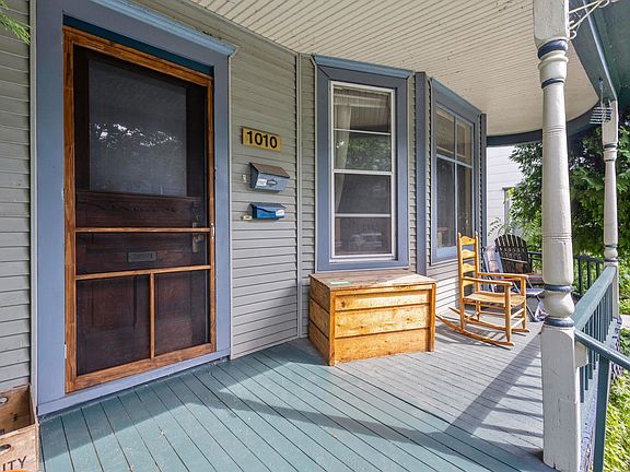 5th image of 1010 E Gorham St
