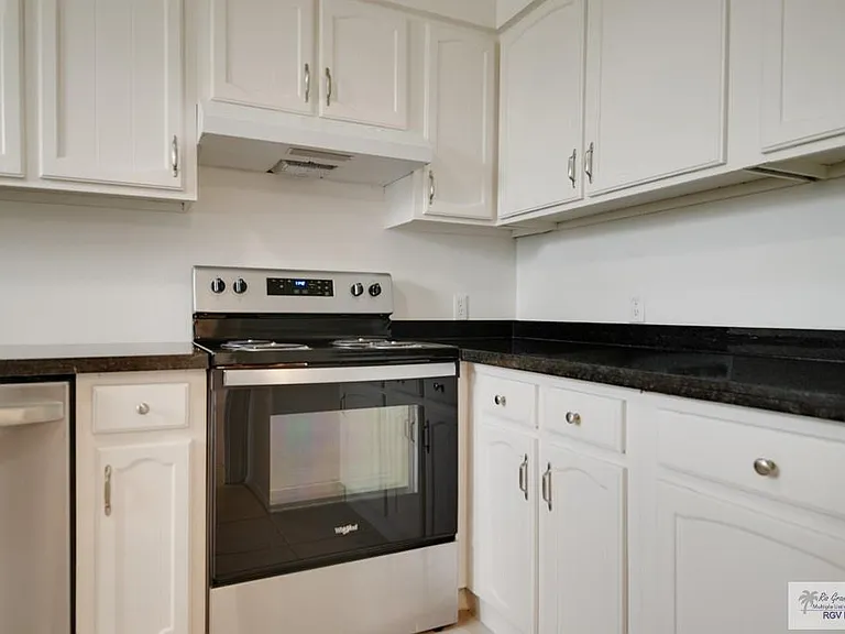 629 Balboa Rd — Photo 16