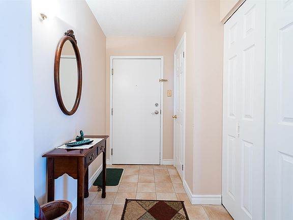 2nd image of 85 Spinnaker Dr #503