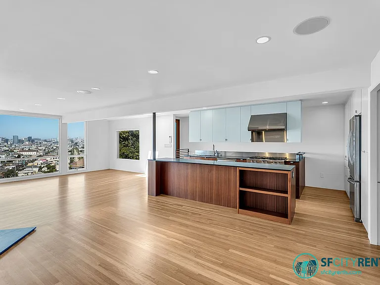 262 Rutledge St — Photo 1
