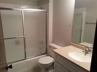 1299 NW 90th Ct, Clive, IA 50325