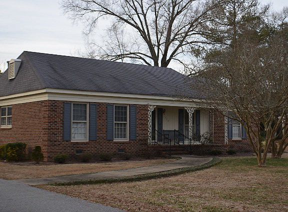 2nd image of 224 Timberlane Dr