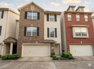 3410 Skyline Village Dr, Houston, TX 77057