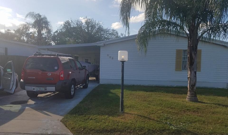 1st image of 403 NE 8th Ave