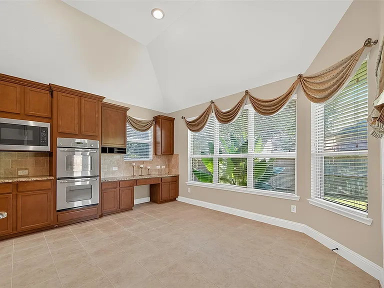 21331 Winding Path Way — Photo 17