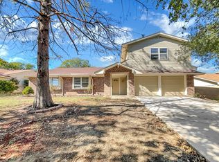 2858 Elsinor Dr, Fort Worth, TX 76116