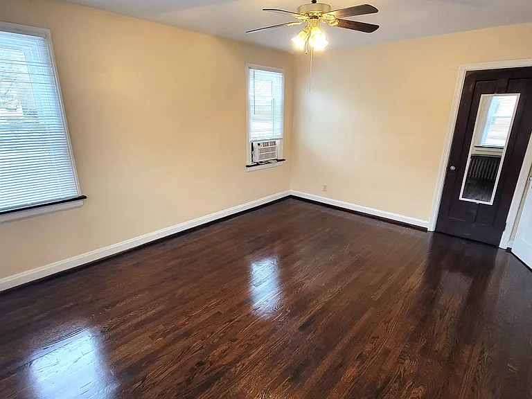 3884 Vine St — Photo 18