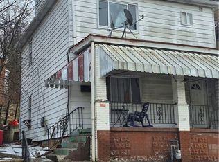 803 Lamont St, Mc Kees Rocks, PA 15136