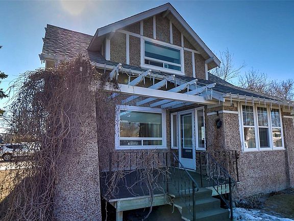 2nd image of 201 Athabasca St W