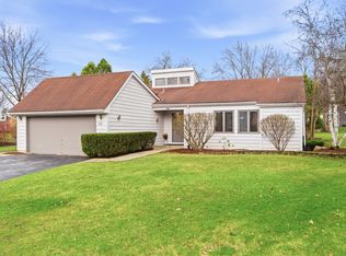 1889 Winkler Ct, Lisle, IL