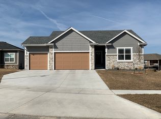 3704 NW Beechwood St, Ankeny, IA 50023