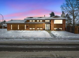 1162 Parker Mnr, Strathcona County, AB T8A3Z2