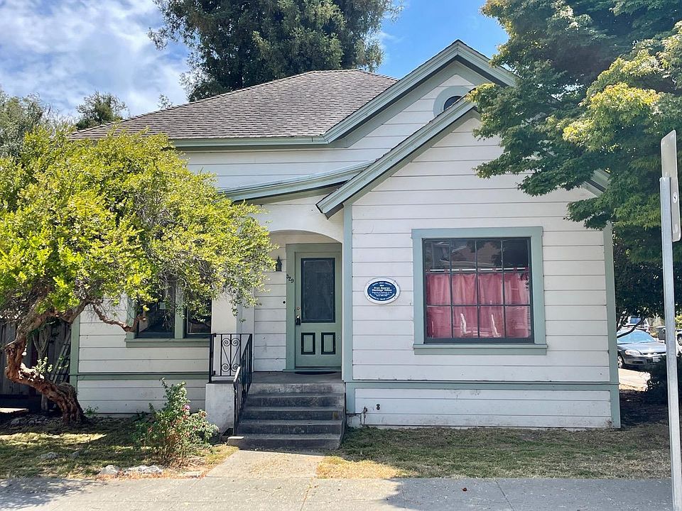 1st image of 329 Lincoln St