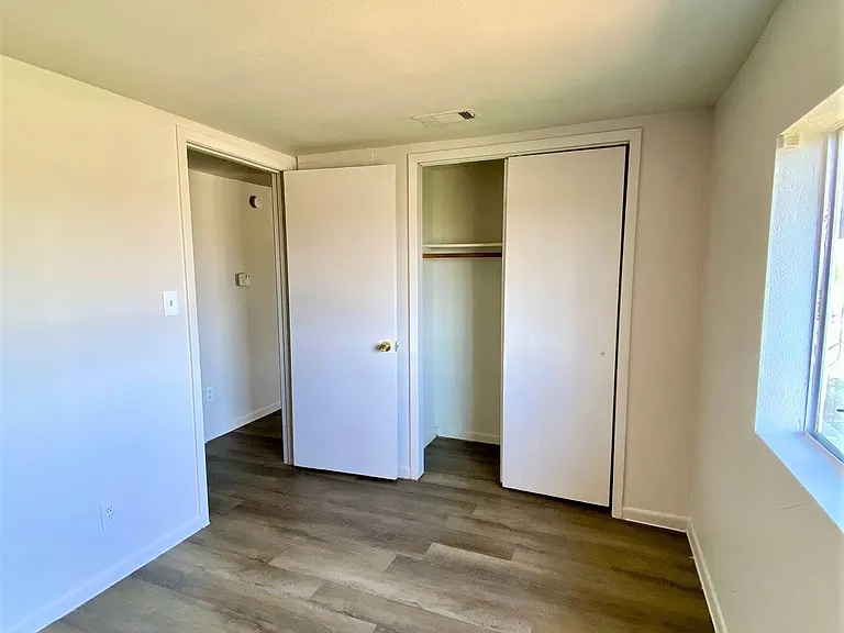 415 Jasmine Ln #415 — Photo 16
