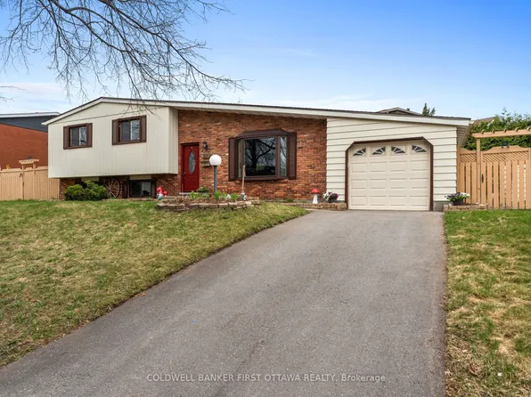 2681 Moncton Rd, Ottawa, ON K2B 7V9