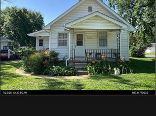 5623 Whitmore St, Omaha, NE 68152