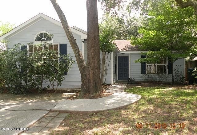 2nd image of 944 Oyster Cove Rd