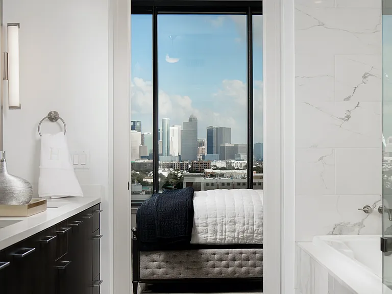 Luxury Bathroom and Bedroom with City Views