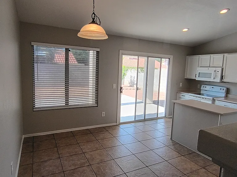 9155 W Michelle Dr — Photo 20