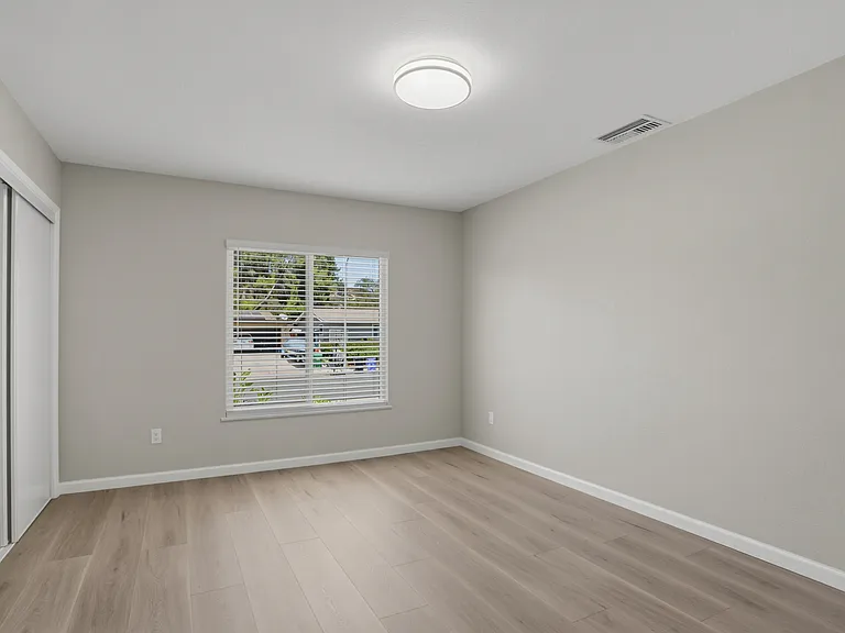 8313 Rumson Dr — Photo 22