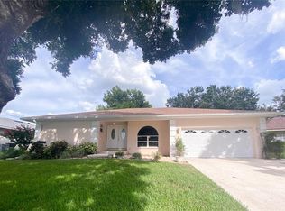 5745 Manchester Dr W, Lakeland, FL 33810