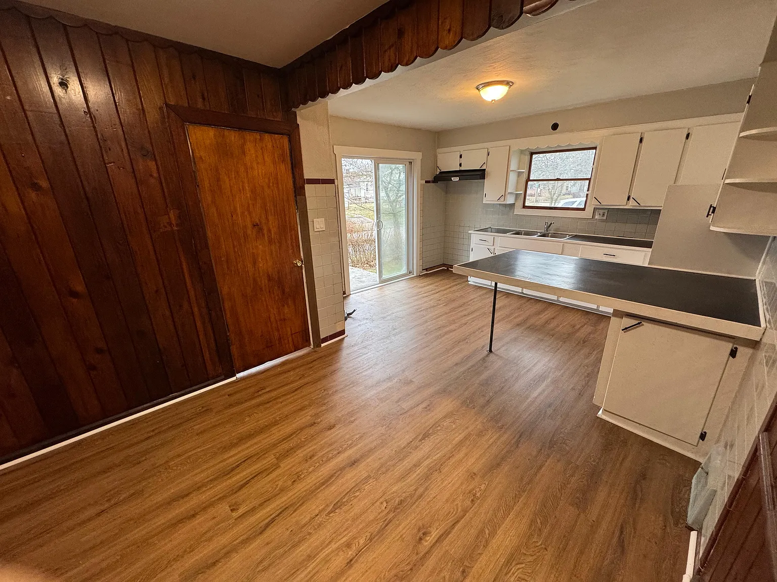 1224 Tulip St #1 photo 1