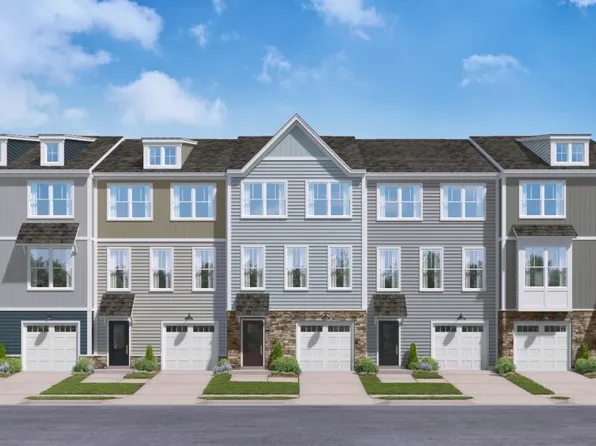 5963 McComb St, Crozet, VA 22932