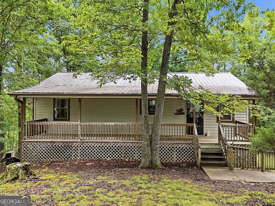 1st image of 903 Cane Ct NE