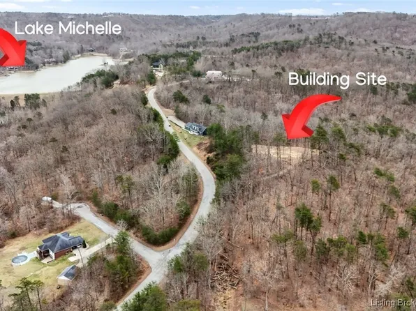  Summit Parkway, Borden, IN 47106