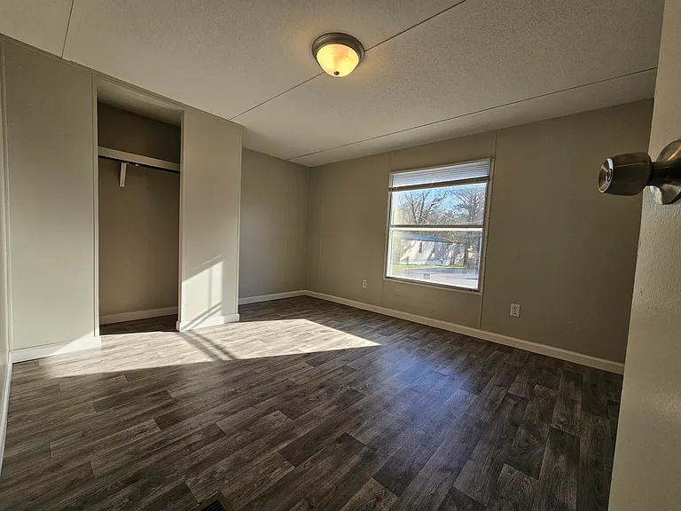 210 Jamback Rd #53 — Photo 4