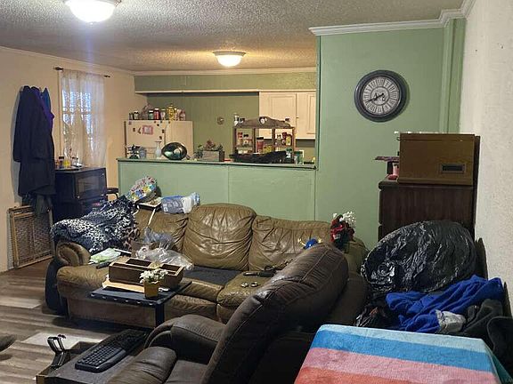 2nd image of 3072 S Lake Dr