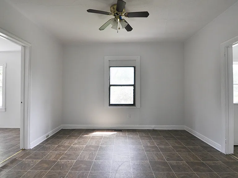 280 Cedar St — Photo 3