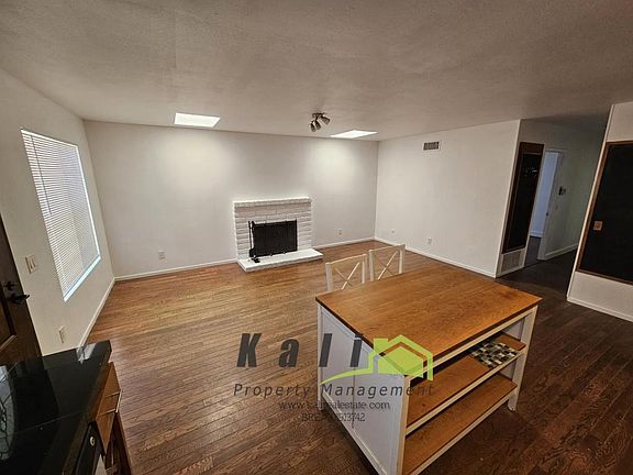 4th image of 3136 Tequila Way