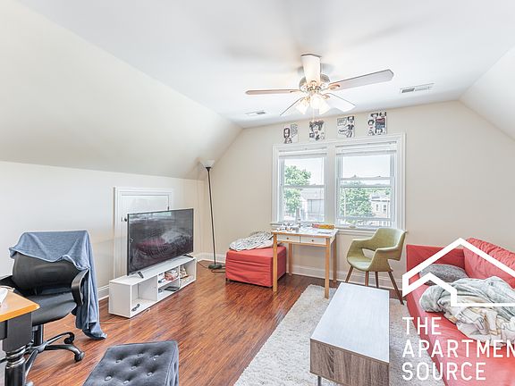 4th image of 3047 N Kimball Ave APT 3