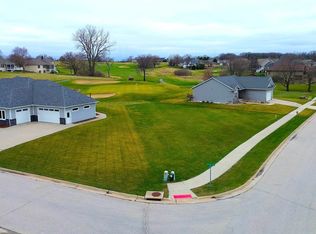 145 Eagle Ridge Dr, Waverly, IA 50677