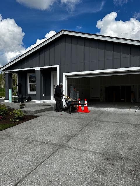 1st image of 151 NE Belfair Station Dr