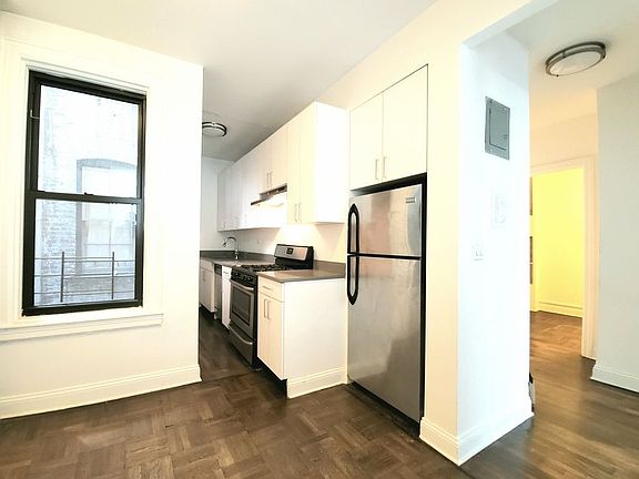 2nd image of 107 E 88th St APT 2C