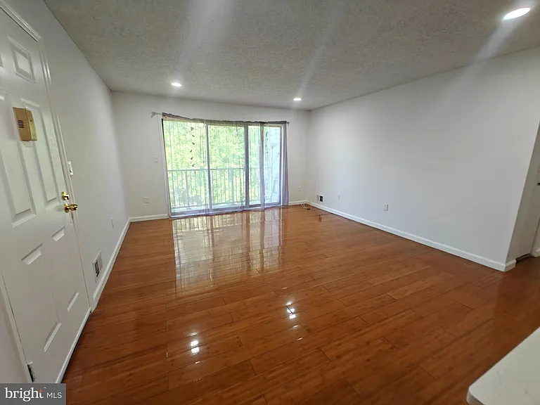 14 Voscek Ct — Photo 9