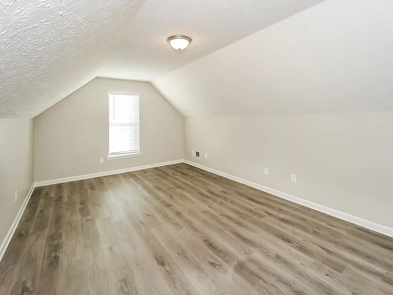 8835 Lake Rd — Photo 10