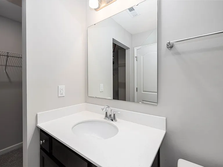 130 S Dorsett St — Photo 13