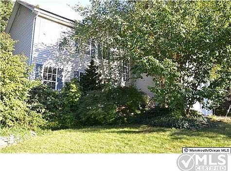 4th image of 10 Isabella Dr