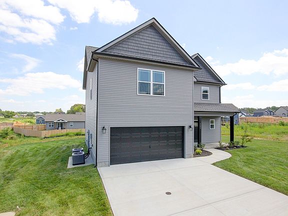 3rd image of 305 Galway Dr Lot 212