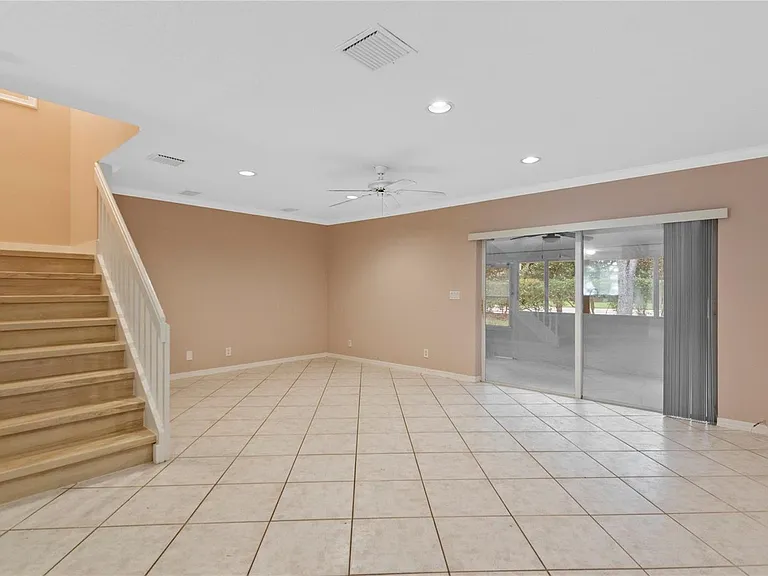 1186 SW 44th Ave #1186 — Photo 7